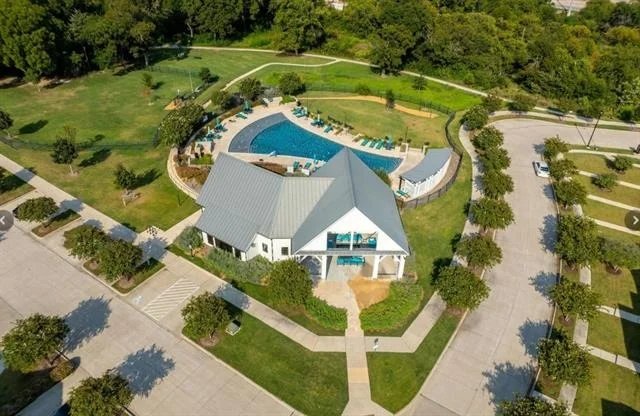 Photo of 1418 Broadview Drive