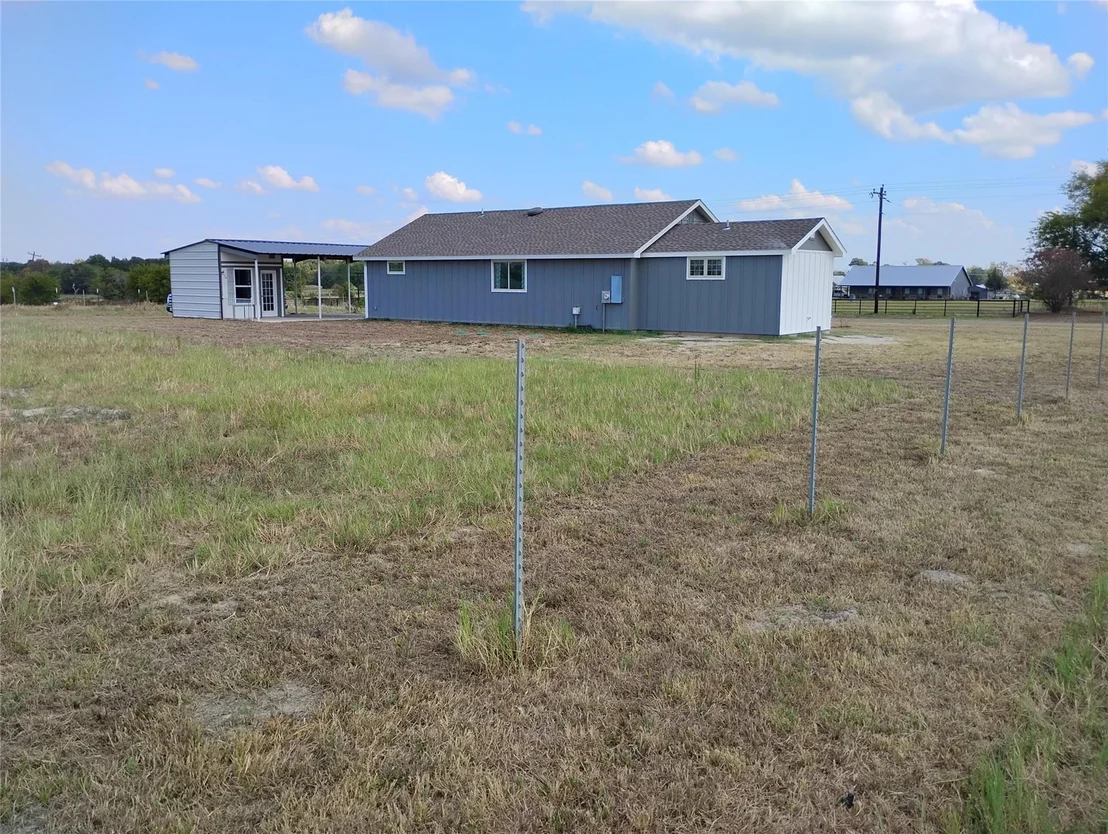 Photo of 1999 County Road 3103