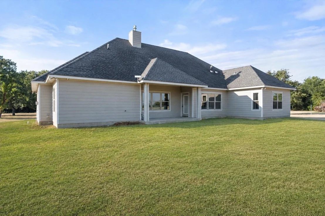 Photo of 193 Caddo Trail