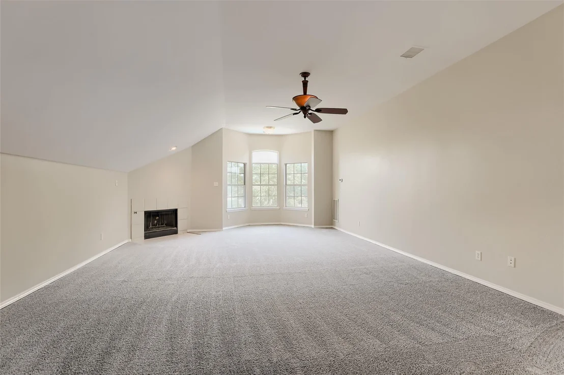 Photo of 316 Shady Timbers Lane