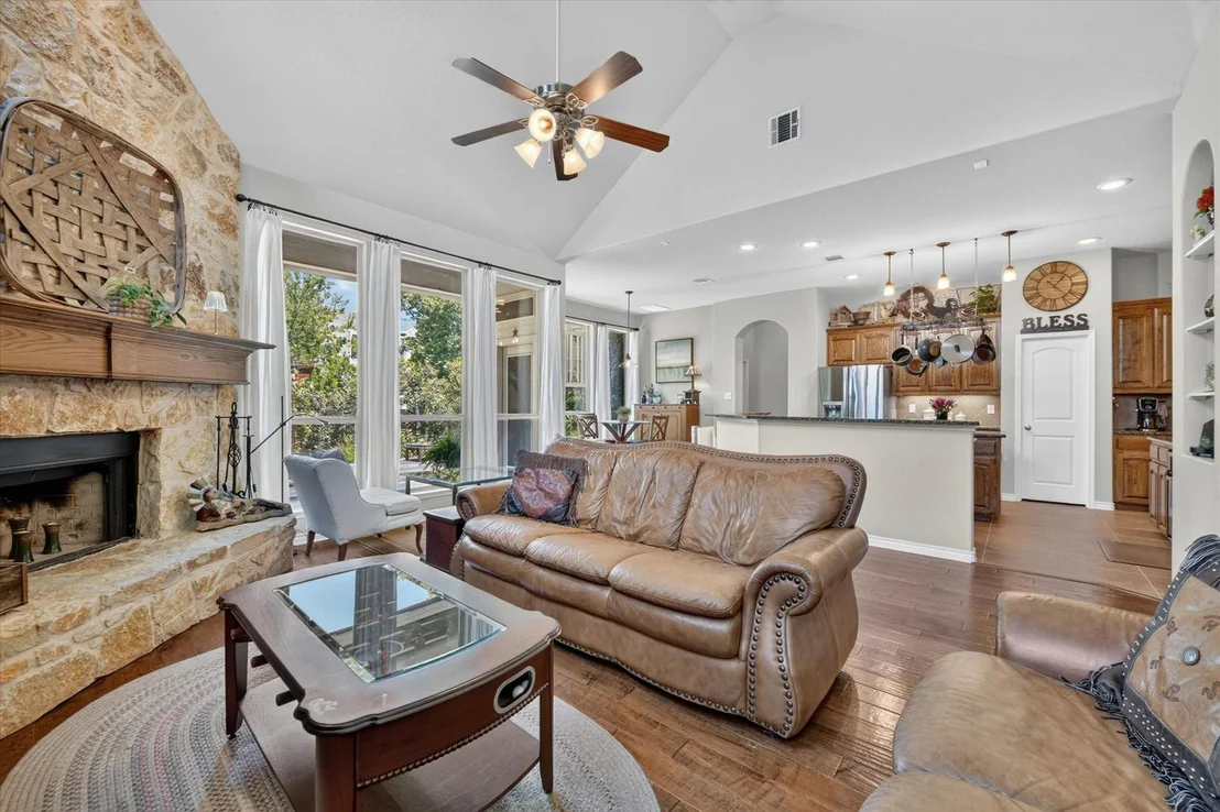 Photo of 759 Peach Lane