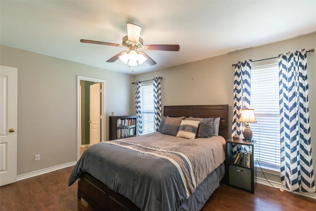 Photo of 3934 Wake Forest Lane