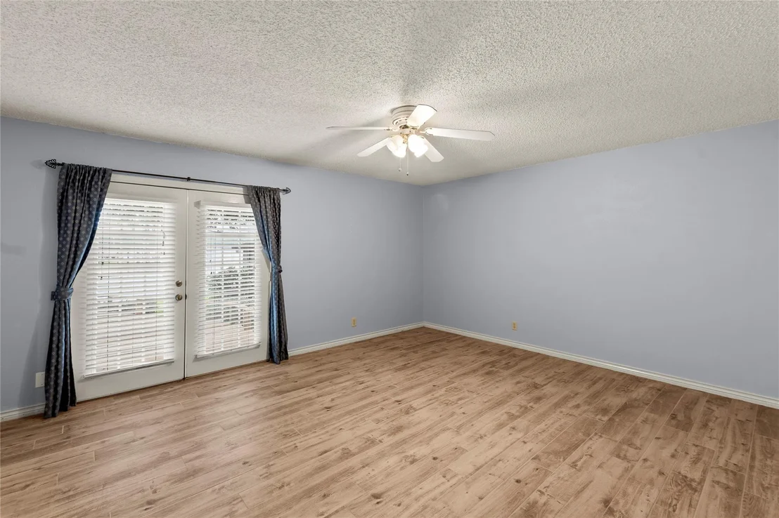 Photo of 111 Deer Island Road