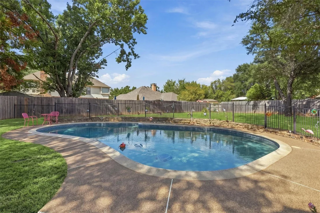 Photo of 3817 Periwinkle Street