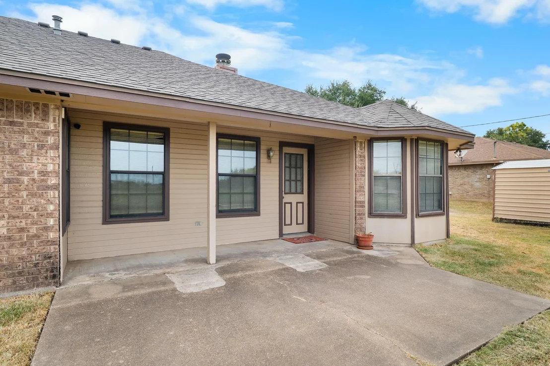 Photo of 502 Celeste Drive