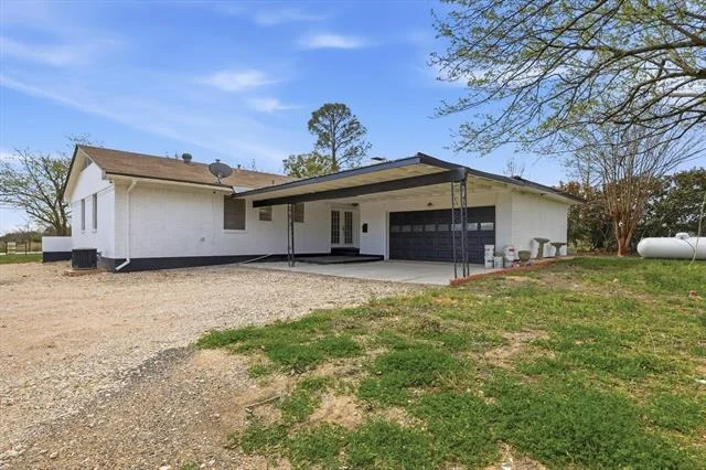Photo of 3913 Hickox Road
