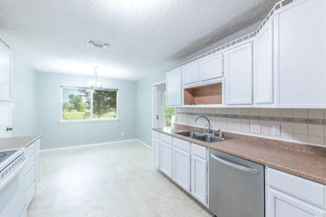 Photo of 2911 Persimmon Drive