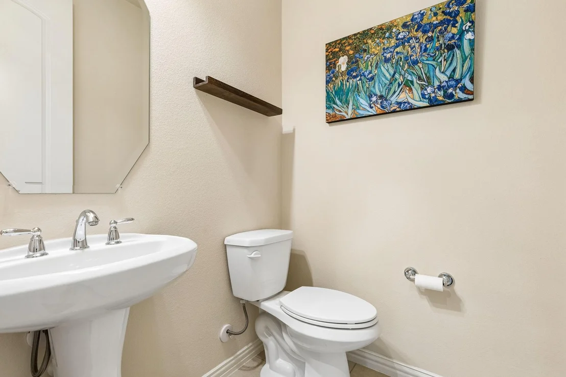 Photo of 400 Komron Court