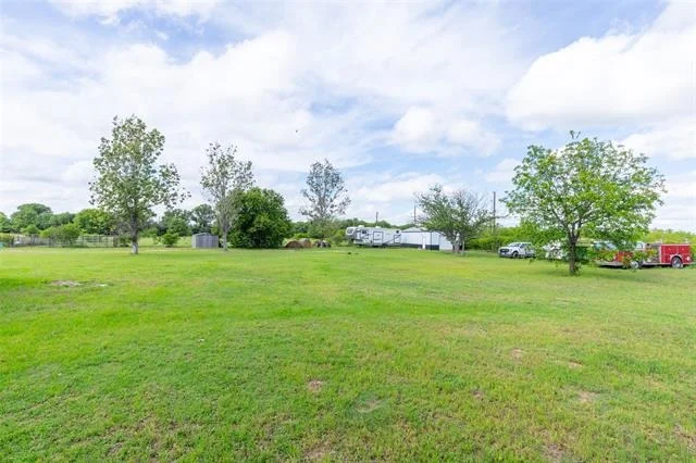 Photo of 8780 Private Road 2412