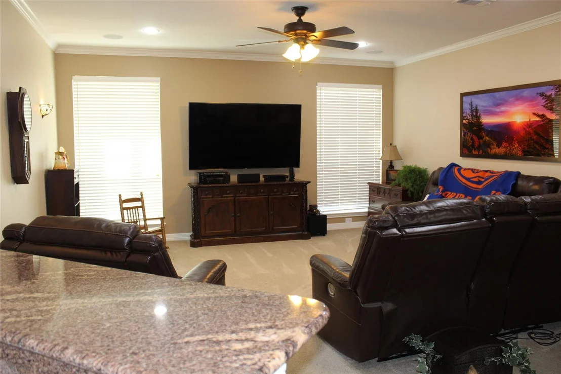 Photo of 2131 Deer Run