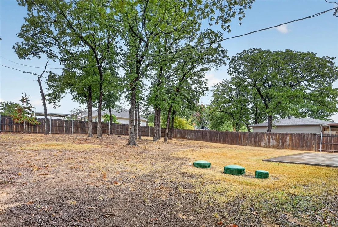 Photo of 1612 Tanglewood Drive