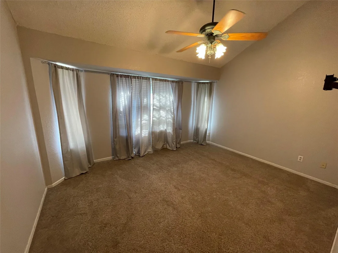 Photo of 1525 Seamans Way