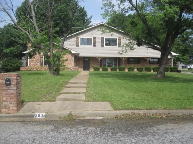 Photo of 2801 Pyramid Circle