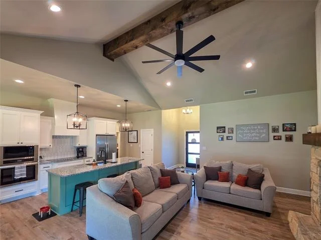 Photo of 5509 Fallbrook Drive