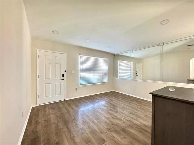 Photo of 4372 Onyx Drive