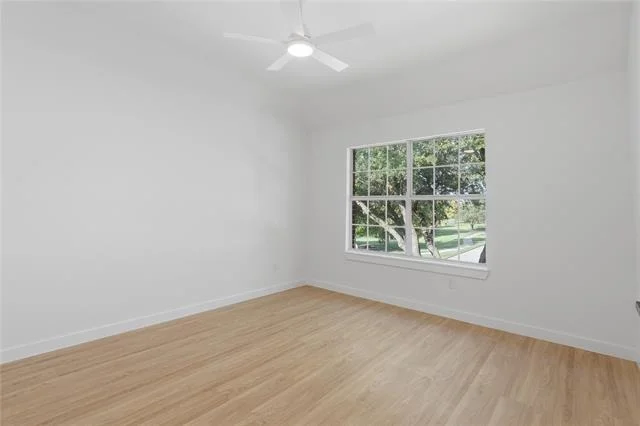 Photo of 8125 Sutherland Lane