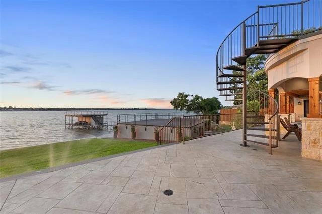 Photo of 12210 Lake Forest Drive
