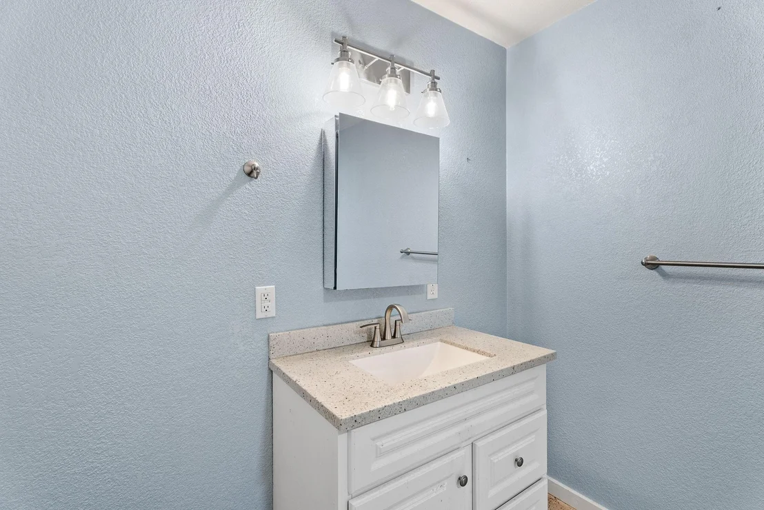 Photo of 2800 CR 2330