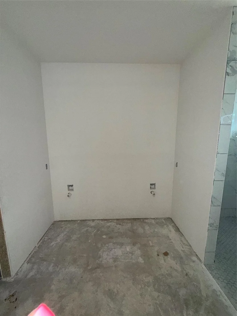 Photo of 3943 National Drive