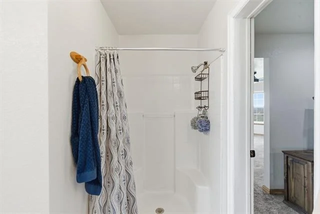 Photo of 301 Rhoades Lane