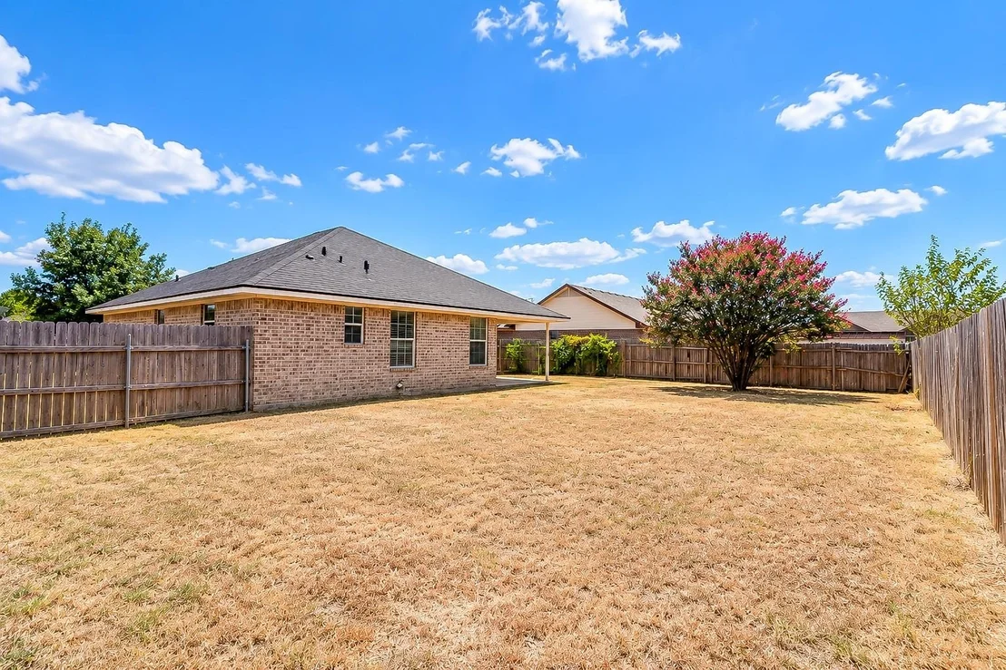 Photo of 203 Knight Lane