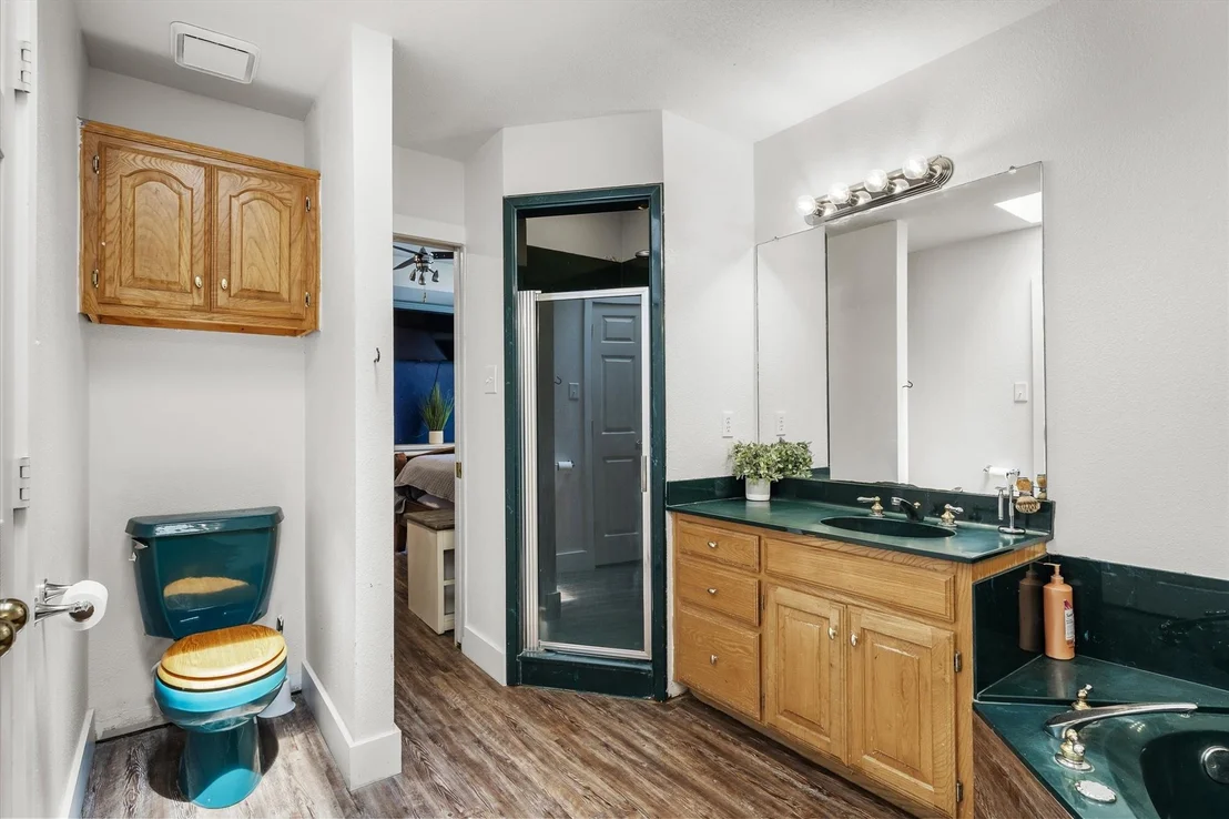 Photo of 163 Granada Square