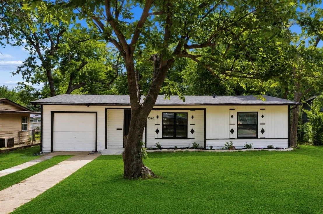 Photo of 1540 Murray Drive