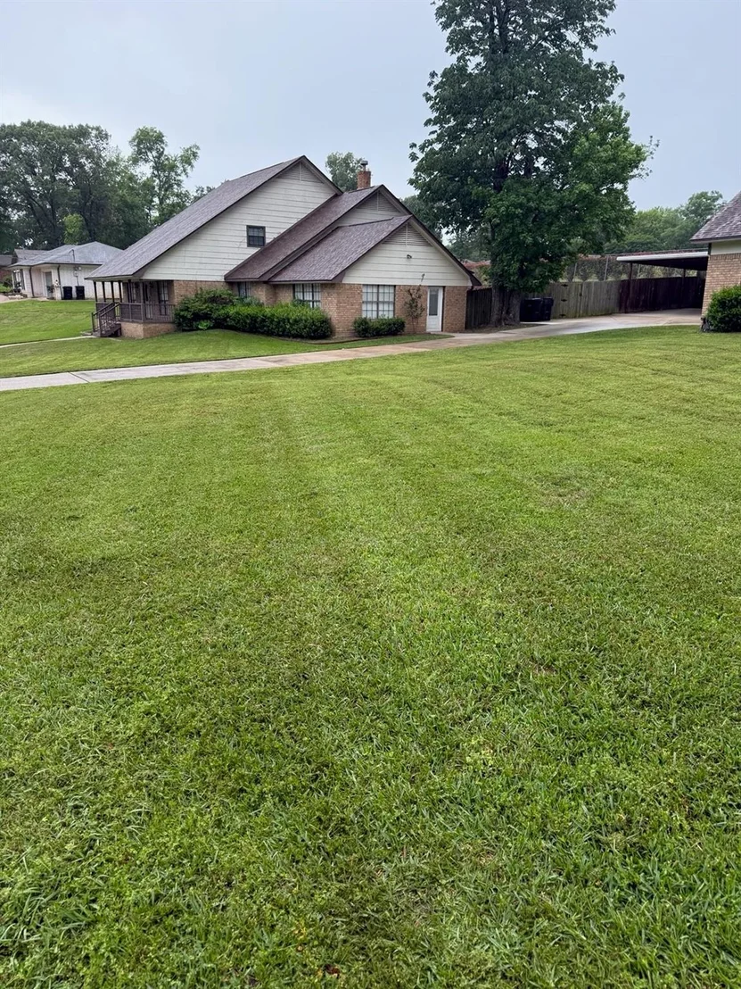 Photo of 2801 Northridge Drive
