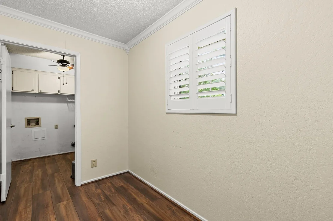 Photo of 7100 Canterbury Drive