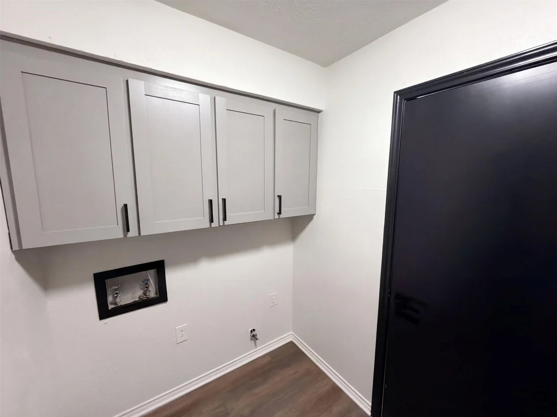 Photo of 1329 Wellington Drive