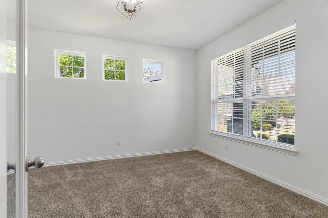 Photo of 1502 Temperance Way