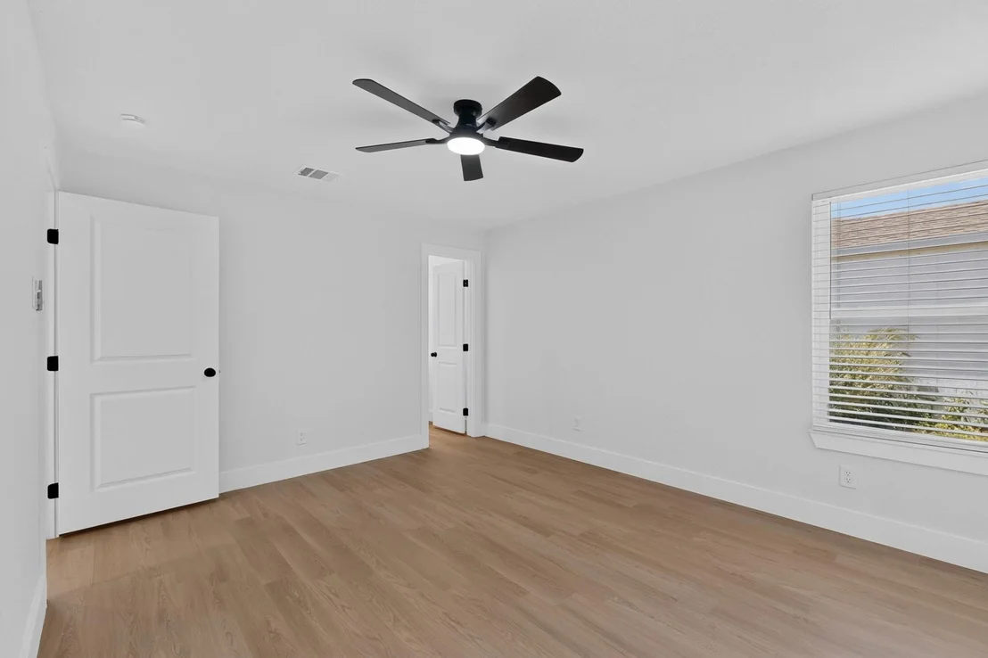 Photo of 808 Lilac Drive