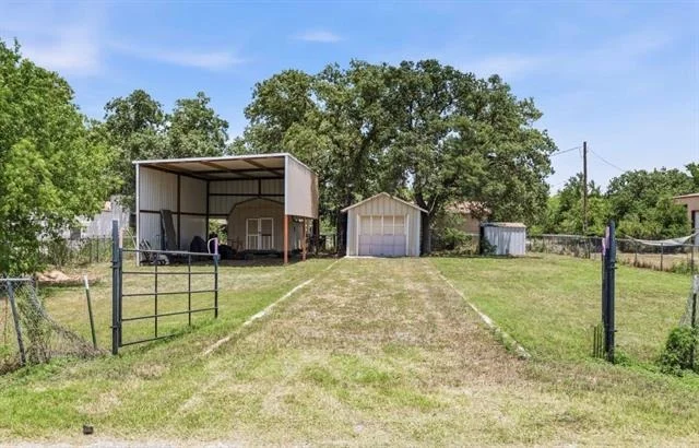 Photo of 3650 County Road 592