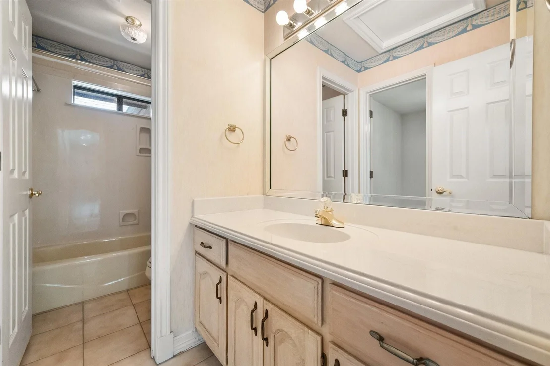 Photo of 1388 Fairhaven Drive