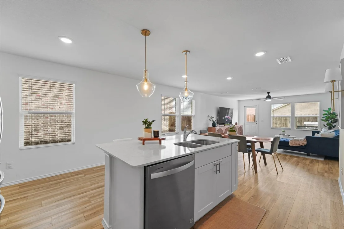 Photo of 2065 Henrietta Drive