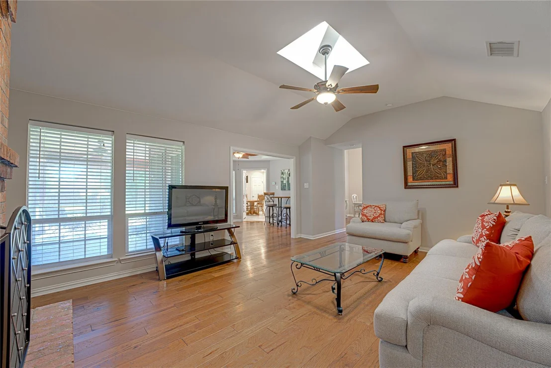 Photo of 4841 Kelso Place