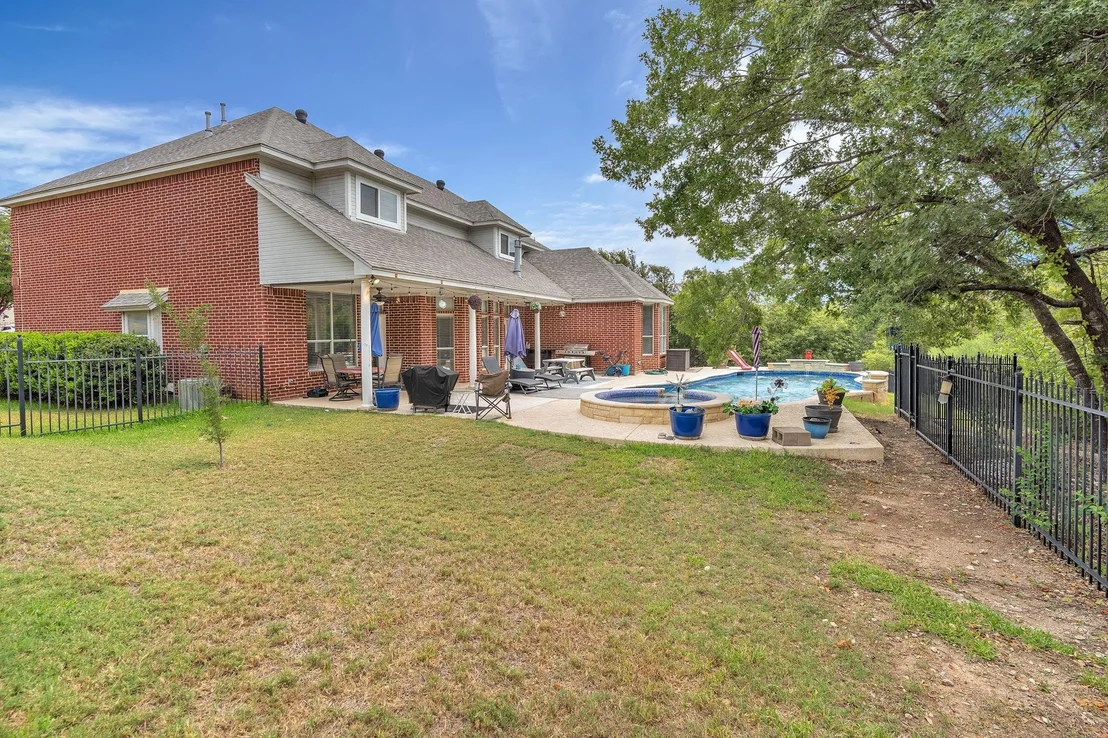 Photo of 333 Coach House Circle