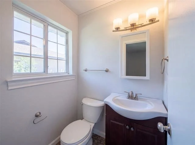 Photo of 2415 Barnes Bridge Road