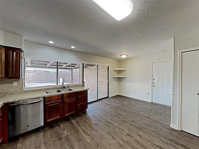 Photo of 3522 Whitney Drive