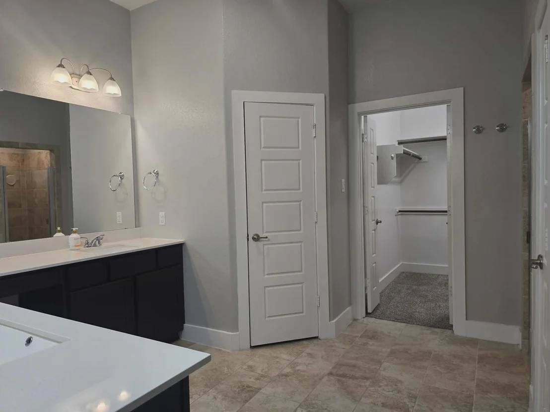 Photo of 126 Creekside Drive