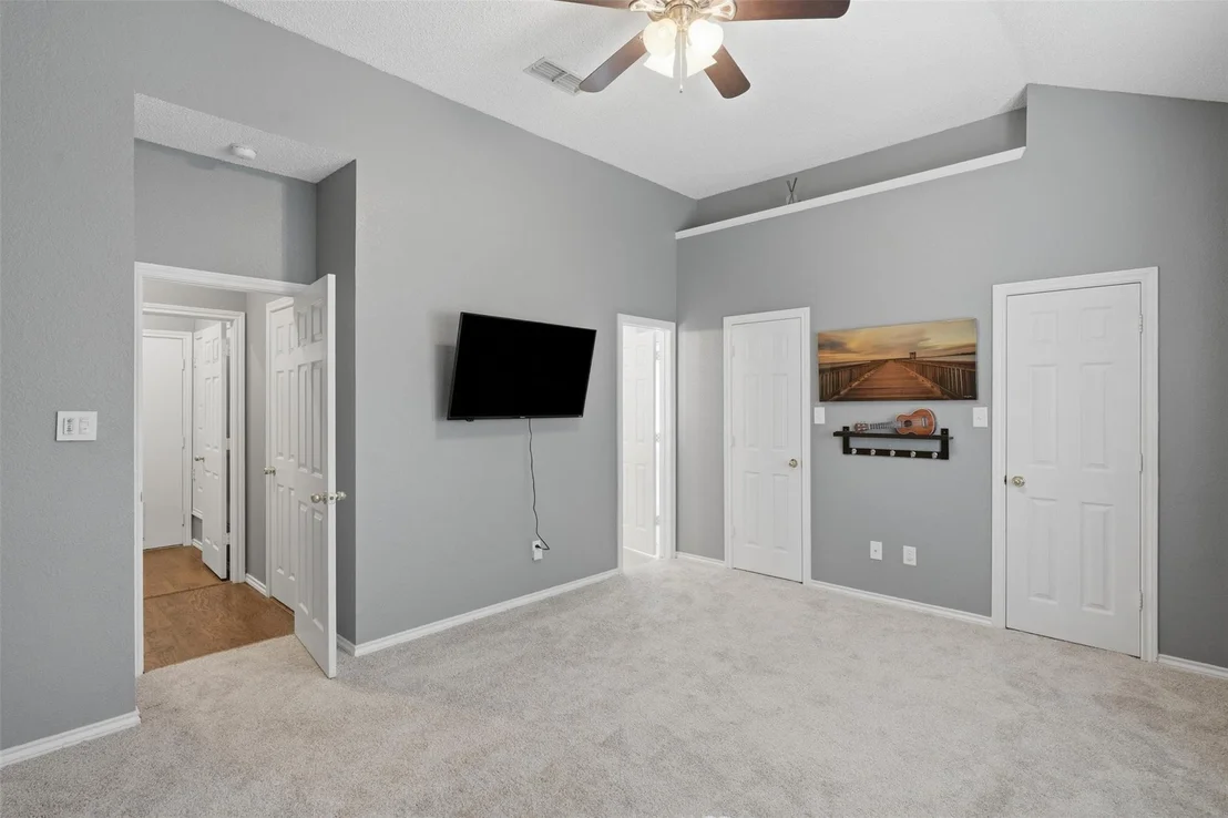 Photo of 609 Carette Drive