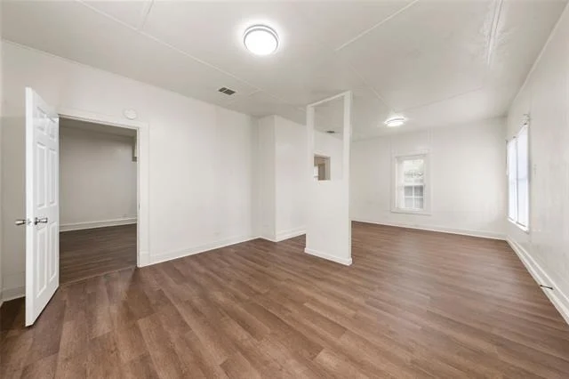 Photo of 604 Garrison Street
