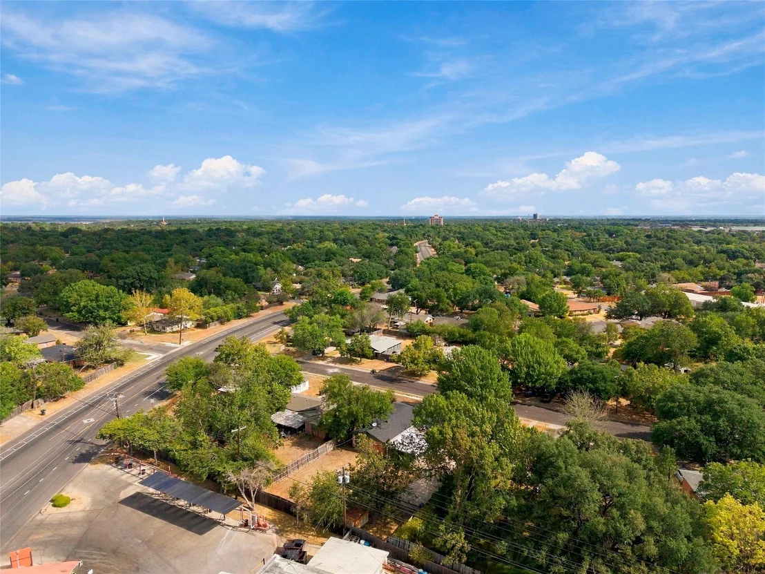 Photo of 1720 Mountainview Drive
