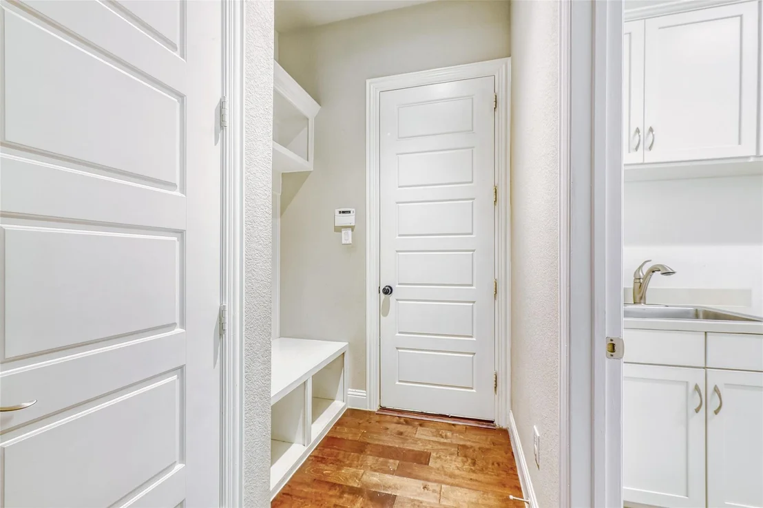 Photo of 1121 7th Street