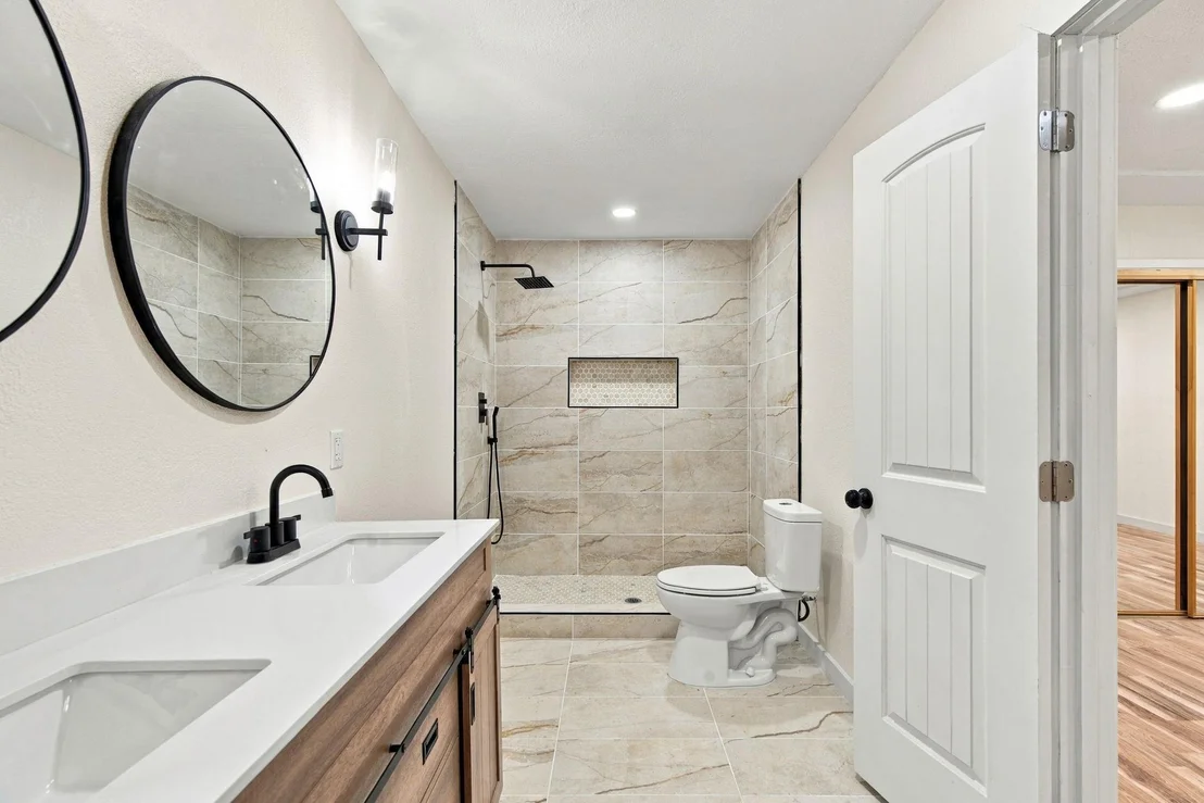 Photo of 2421 Meadow View