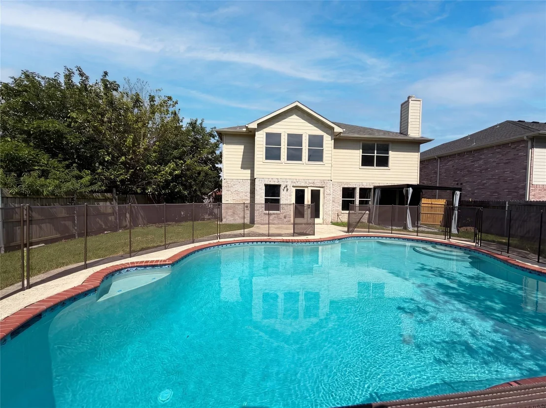 Photo of 2320 Bantry Lane