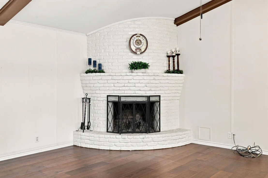 Photo of 21121 County Road 1291