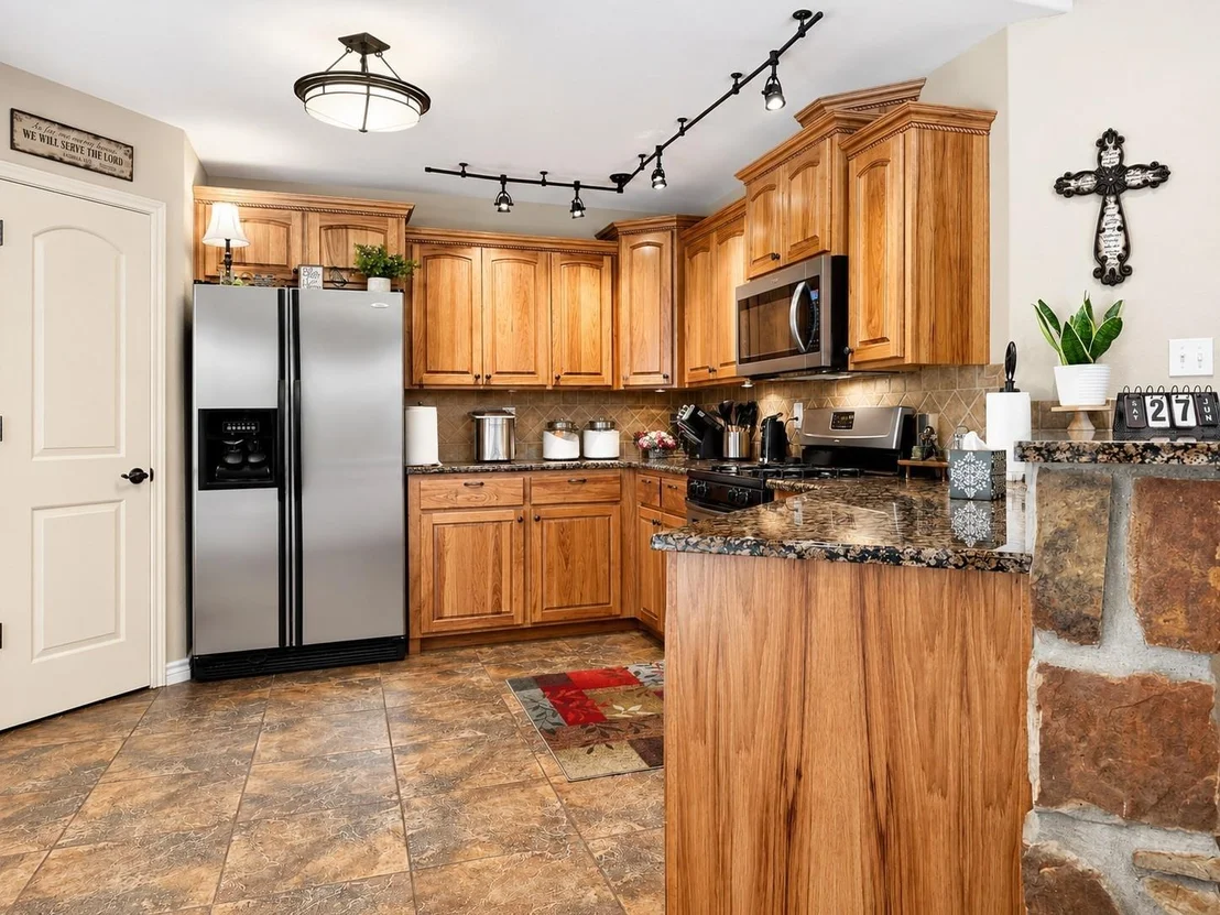 Photo of 15541 County Road 409