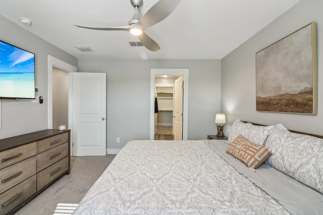 Photo of 6165 River Pointe Drive