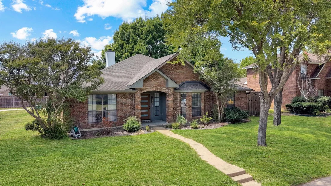 Photo of 6741 Biltmore Place